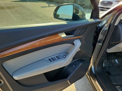 2023 Audi Q5 45 S line Premium