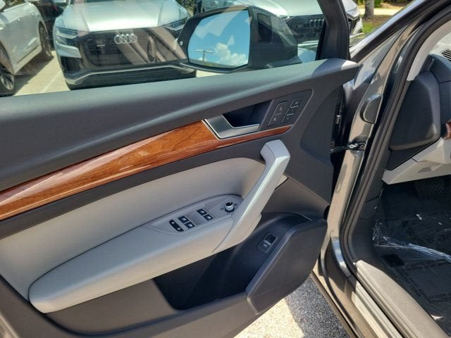 2023 Audi Q5 45 S line Premium