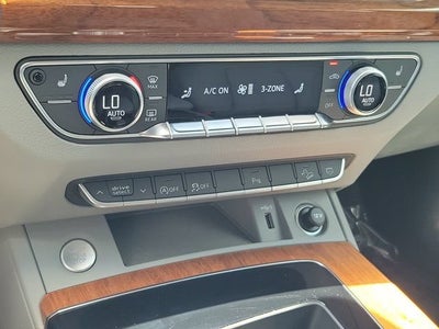 2023 Audi Q5 45 S line Premium