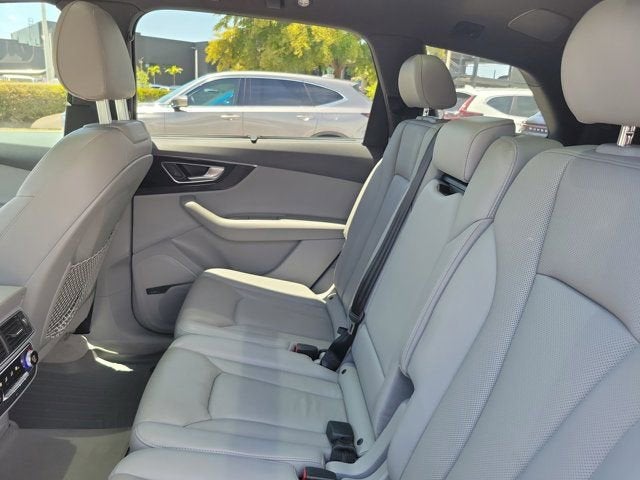 2019 Audi Q7 55 SE Premium Plus