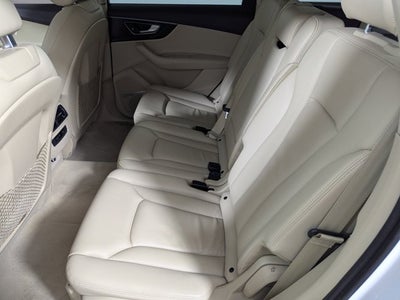 2019 Audi Q7 Premium Plus 55 TFSI quattro
