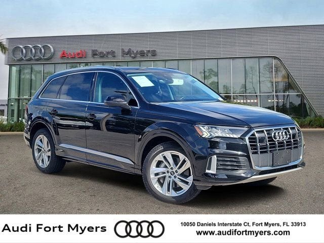 2024 Audi Q7 45 Premium Plus