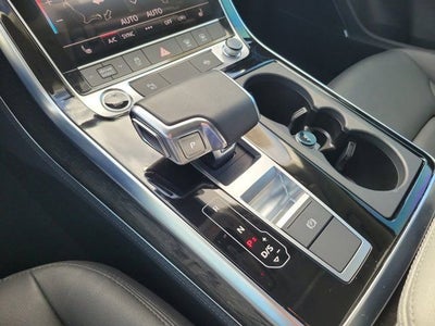 2024 Audi Q7 45 Premium Plus