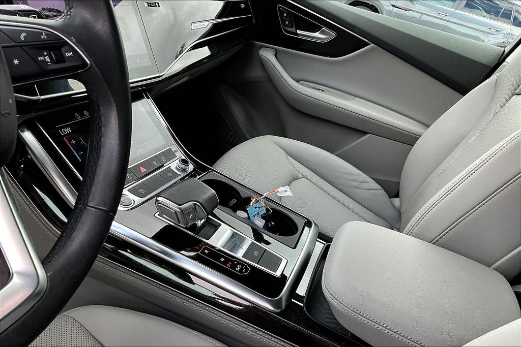 2023 Audi Q7 45 Premium Plus quattro