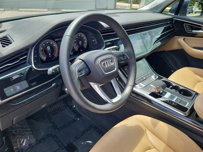 2023 Audi Q7 45 Premium Plus
