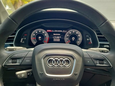 2023 Audi Q7 45 Premium Plus