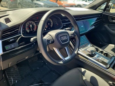 2025 Audi Q7 45 Premium Plus
