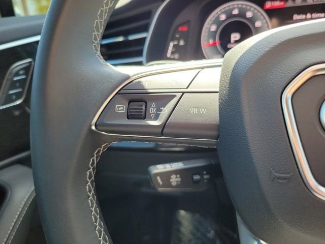 2025 Audi Q7 45 Premium Plus