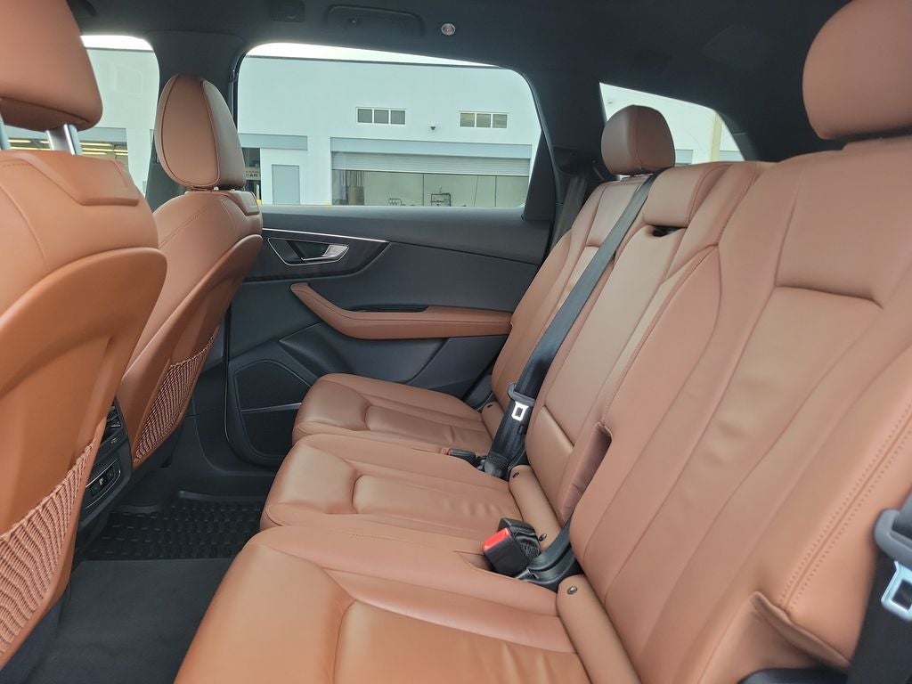 2023 Audi Q7 45 Premium Plus quattro