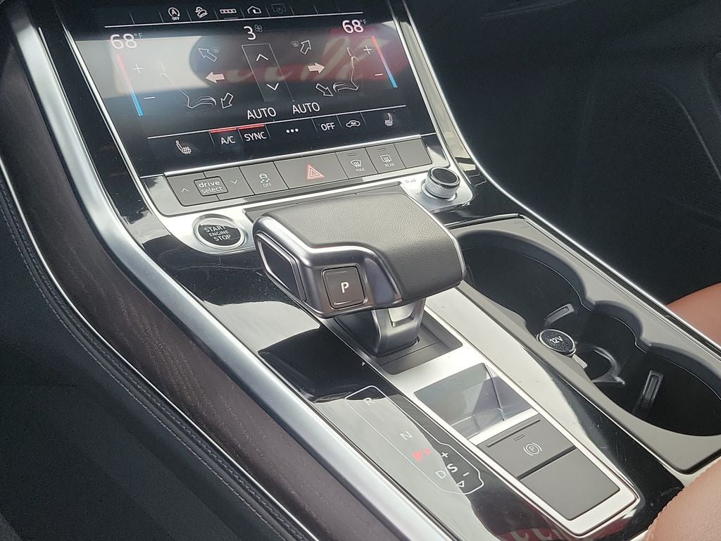 2023 Audi Q7 45 Premium Plus quattro