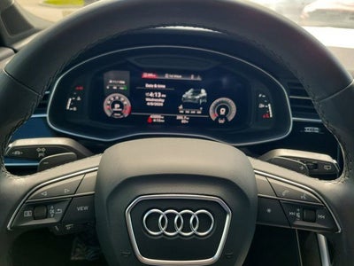 2022 Audi Q7 45 Premium Plus