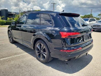 2025 Audi Q7 55 Premium Plus