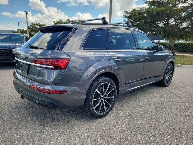 2021 Audi Q7 55 Premium Plus