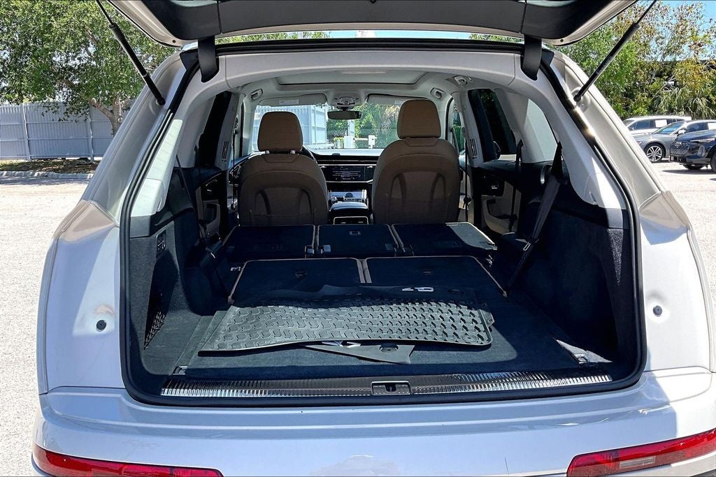2023 Audi Q7 55 Premium Plus quattro