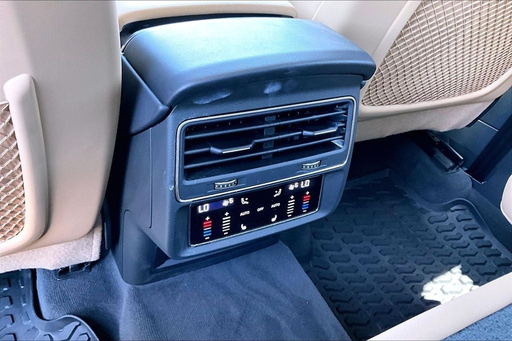 2023 Audi Q7 55 Premium Plus quattro