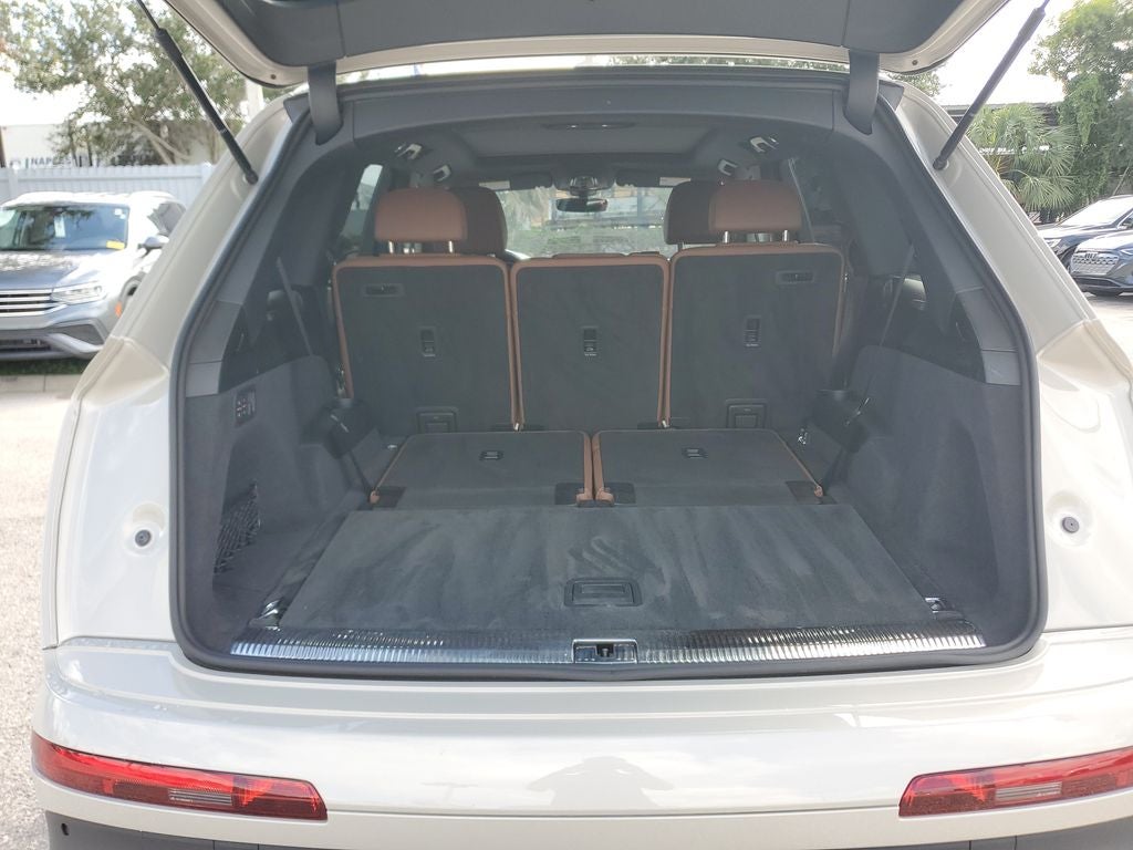 2023 Audi Q7 55 Premium Plus quattro