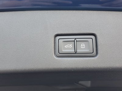 2023 Audi Q4 e-tron Prestige quattro