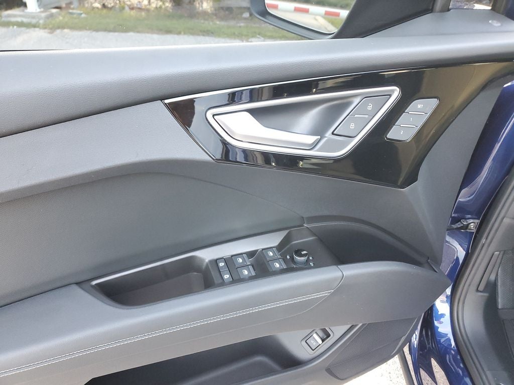 2023 Audi Q4 e-tron Prestige quattro