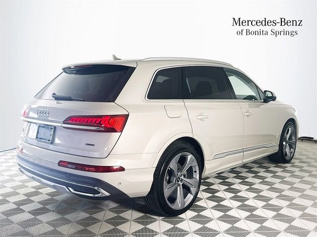 2021 Audi Q7 Prestige