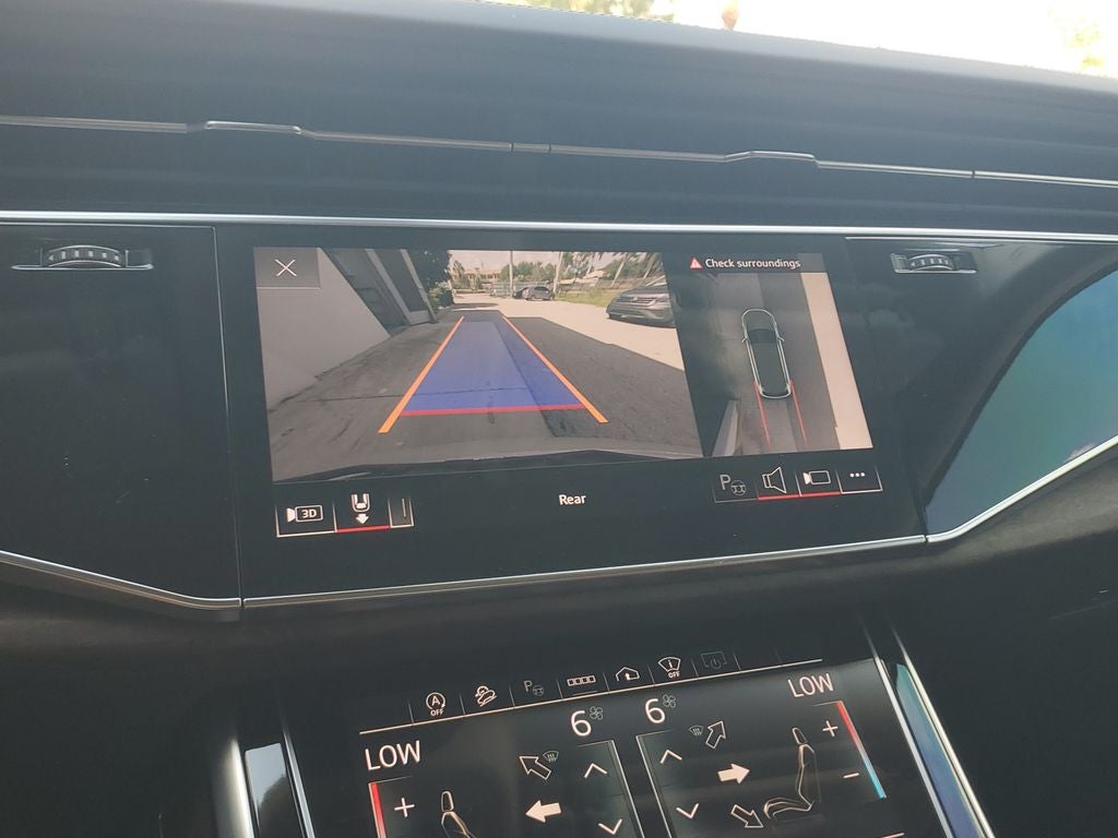 2023 Audi Q7 55 Prestige quattro