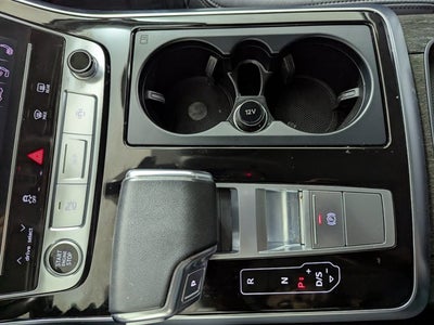 2023 Audi Q7 Prestige 55 TFSI quattro