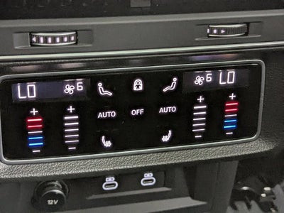 2023 Audi Q7 Prestige 55 TFSI quattro