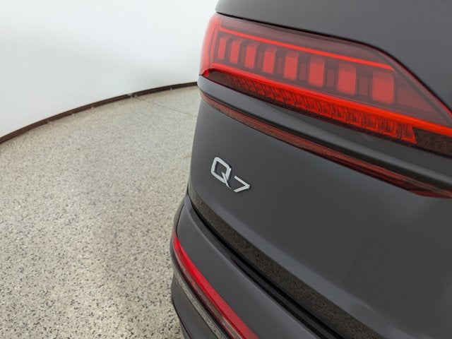 2023 Audi Q7 Prestige 55 TFSI quattro