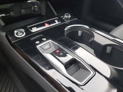 2025 Audi A6 Sportback e-tron Premium quattro