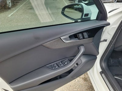 2023 Audi A4 45 S line Premium
