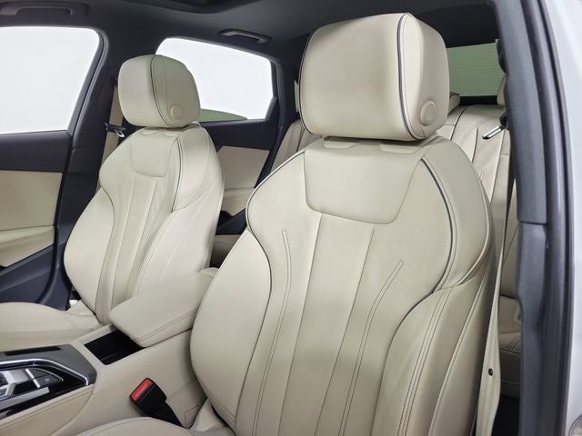 2023 Audi A4 45 S line Premium Plus quattro