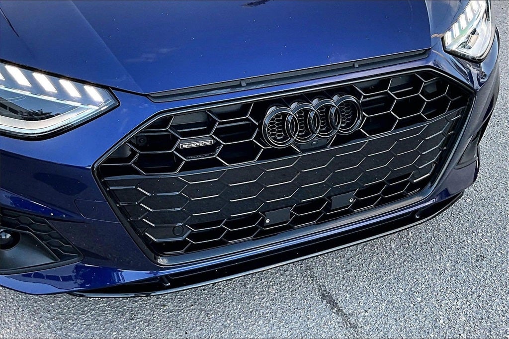 2023 Audi A4 45 S line Premium Plus quattro