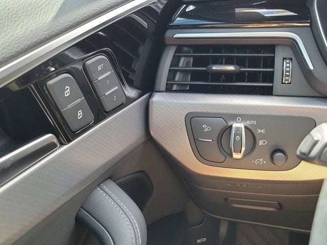2022 Audi A4 45 S line Premium Plus