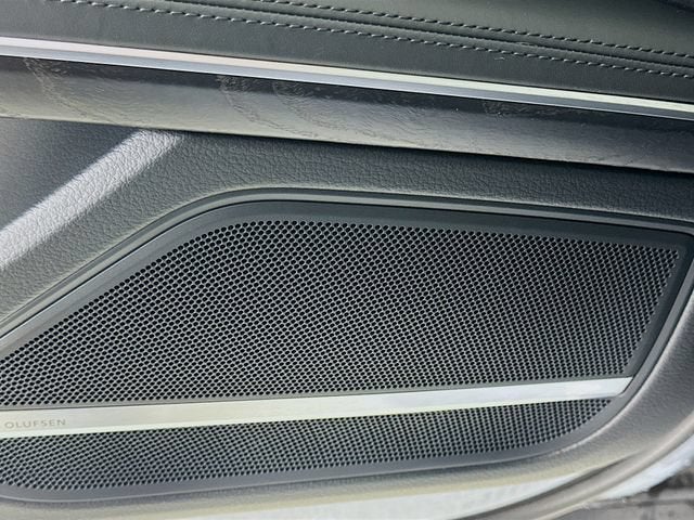 2025 Audi A8 L 55