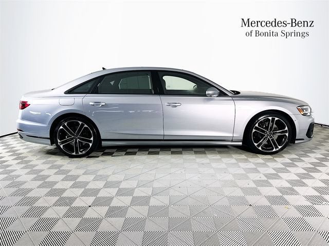 2025 Audi A8 L 55