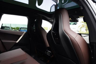 2025 BMW iX xDrive50