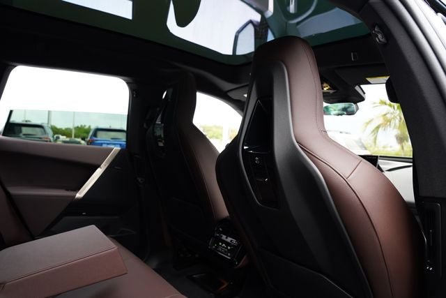 2025 BMW iX xDrive50