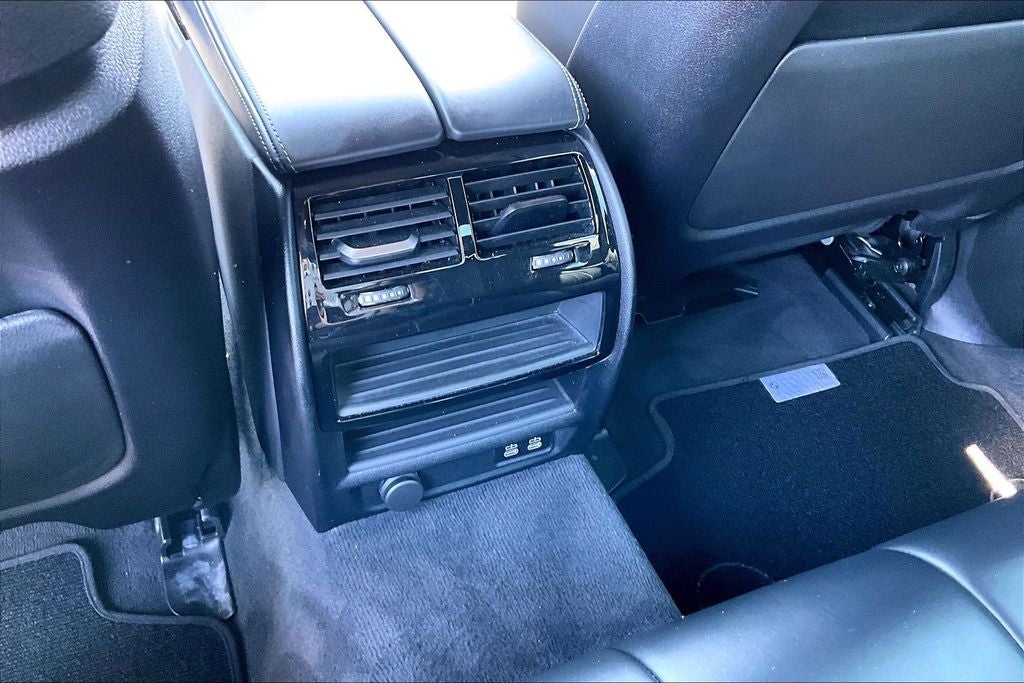2022 BMW 5 Series M550i xDrive