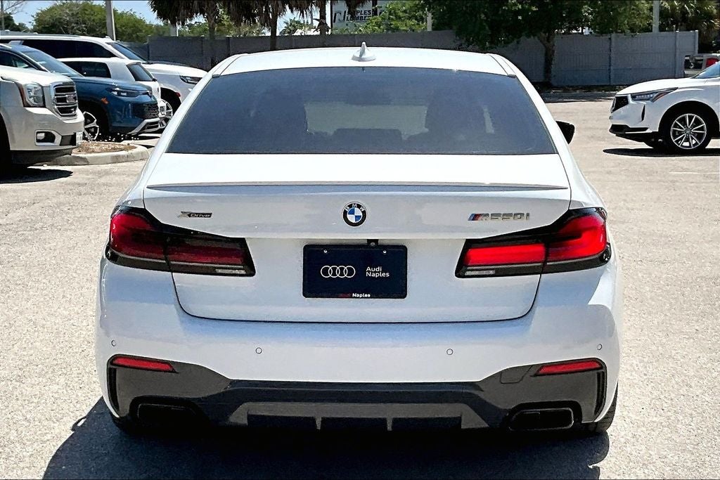 2022 BMW 5 Series M550i xDrive