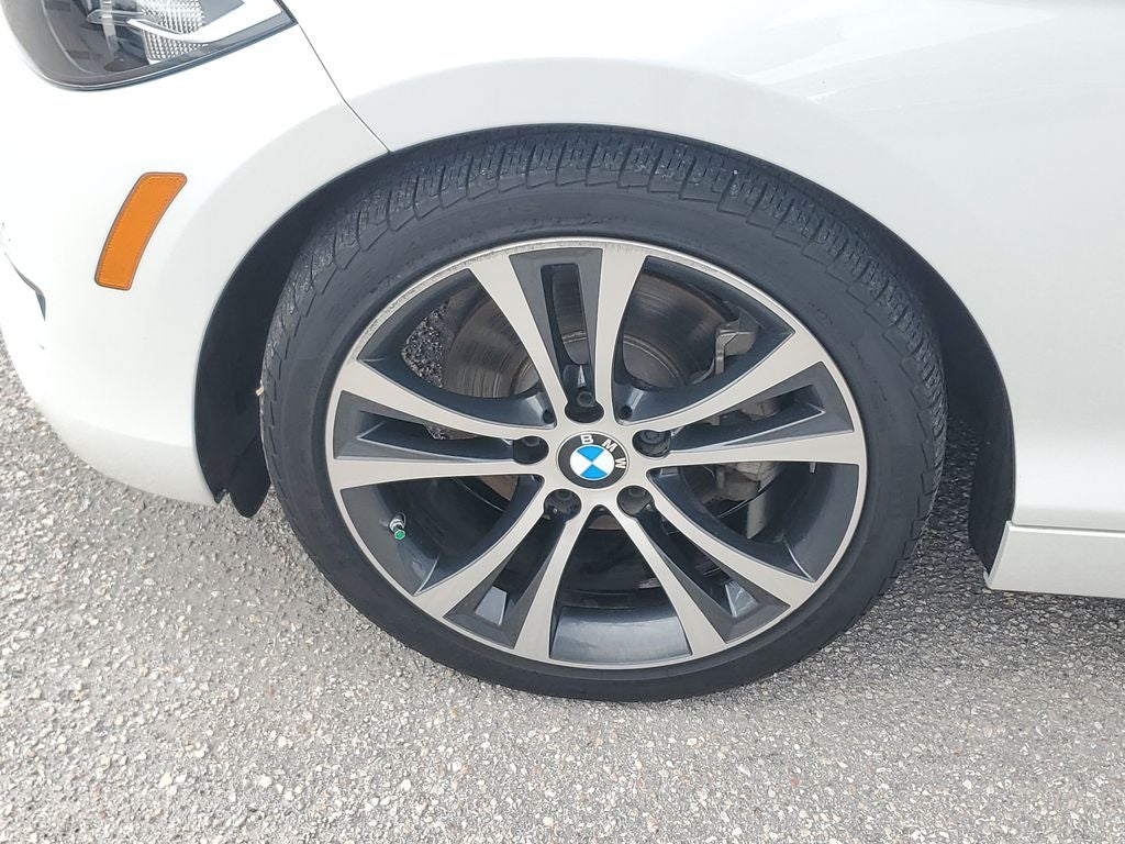 2017 BMW 2 Series 230i