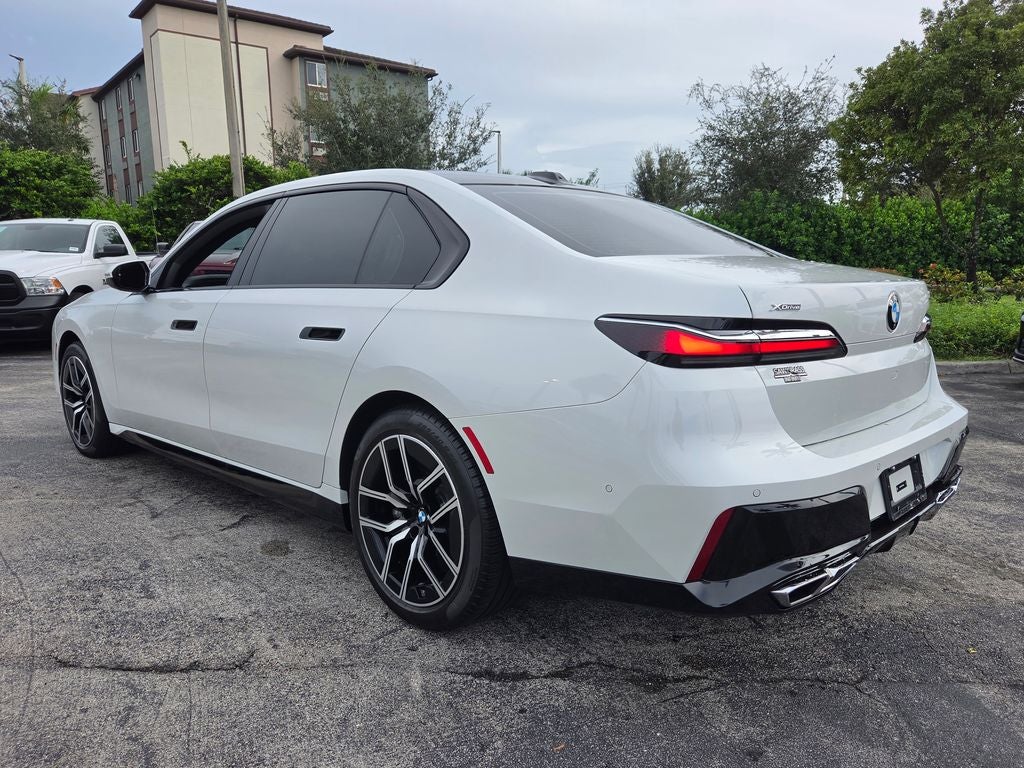 2024 BMW 7 Series 760i xDrive