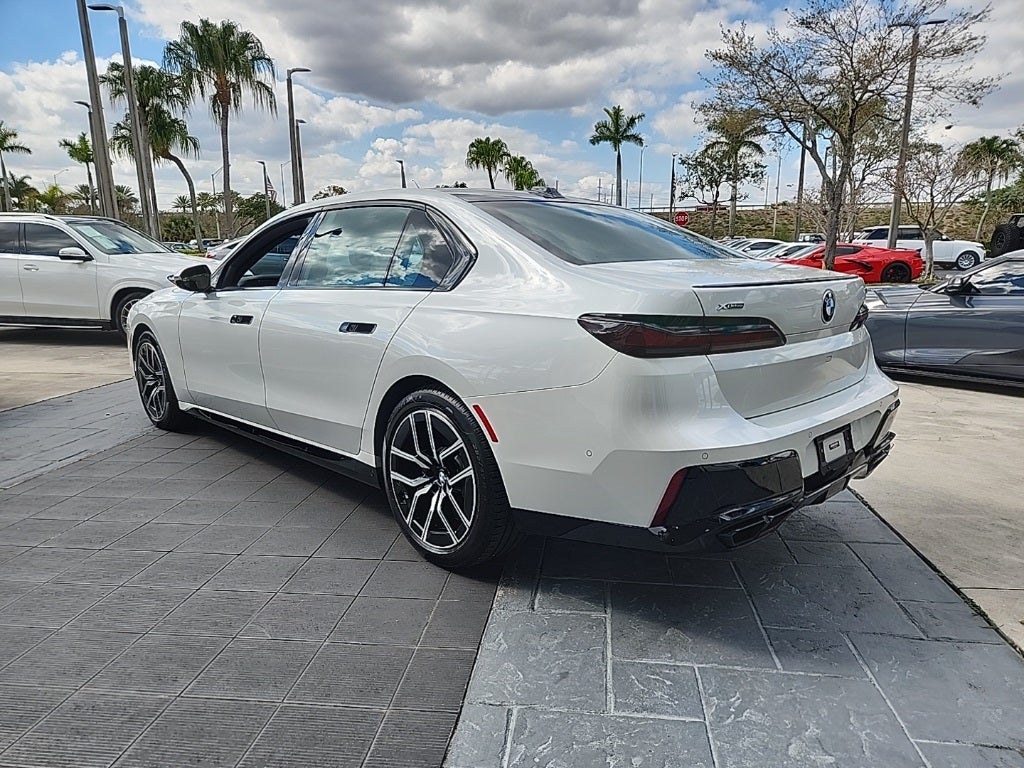 2023 BMW 7 Series 760i xDrive