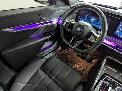 2024 BMW 7 Series 750e xDrive Plug-In Hybrid