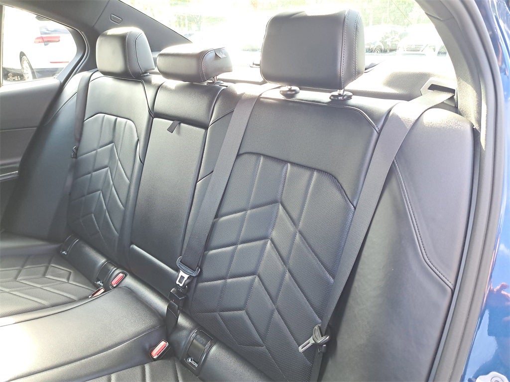 2025 BMW 5 Series 530i