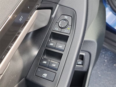 2025 BMW 5 Series 530i