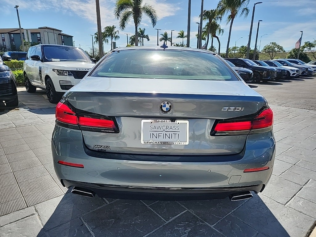 2022 BMW 5 Series 530i