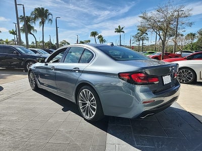 2022 BMW 5 Series 530i