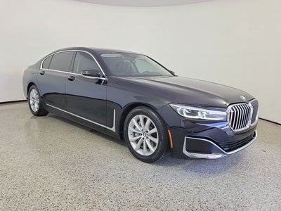 2021 BMW 7 Series 740i