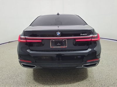 2021 BMW 7 Series 740i