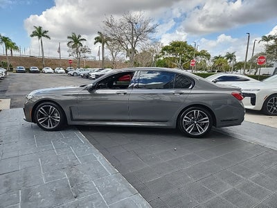 2020 BMW 7 Series 750i xDrive M SPORT, EXECUTIVE PACKAGE, & MORE!!