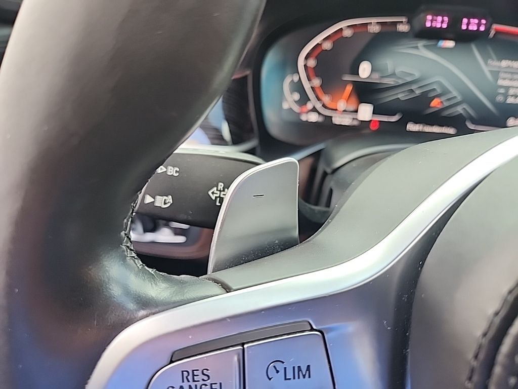 2020 BMW 7 Series 750i xDrive M SPORT, EXECUTIVE PACKAGE, & MORE!!